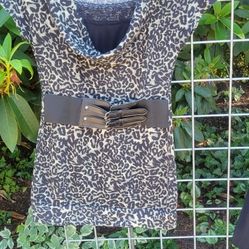 Lepord Print Shirt ***Sooo Cute!**