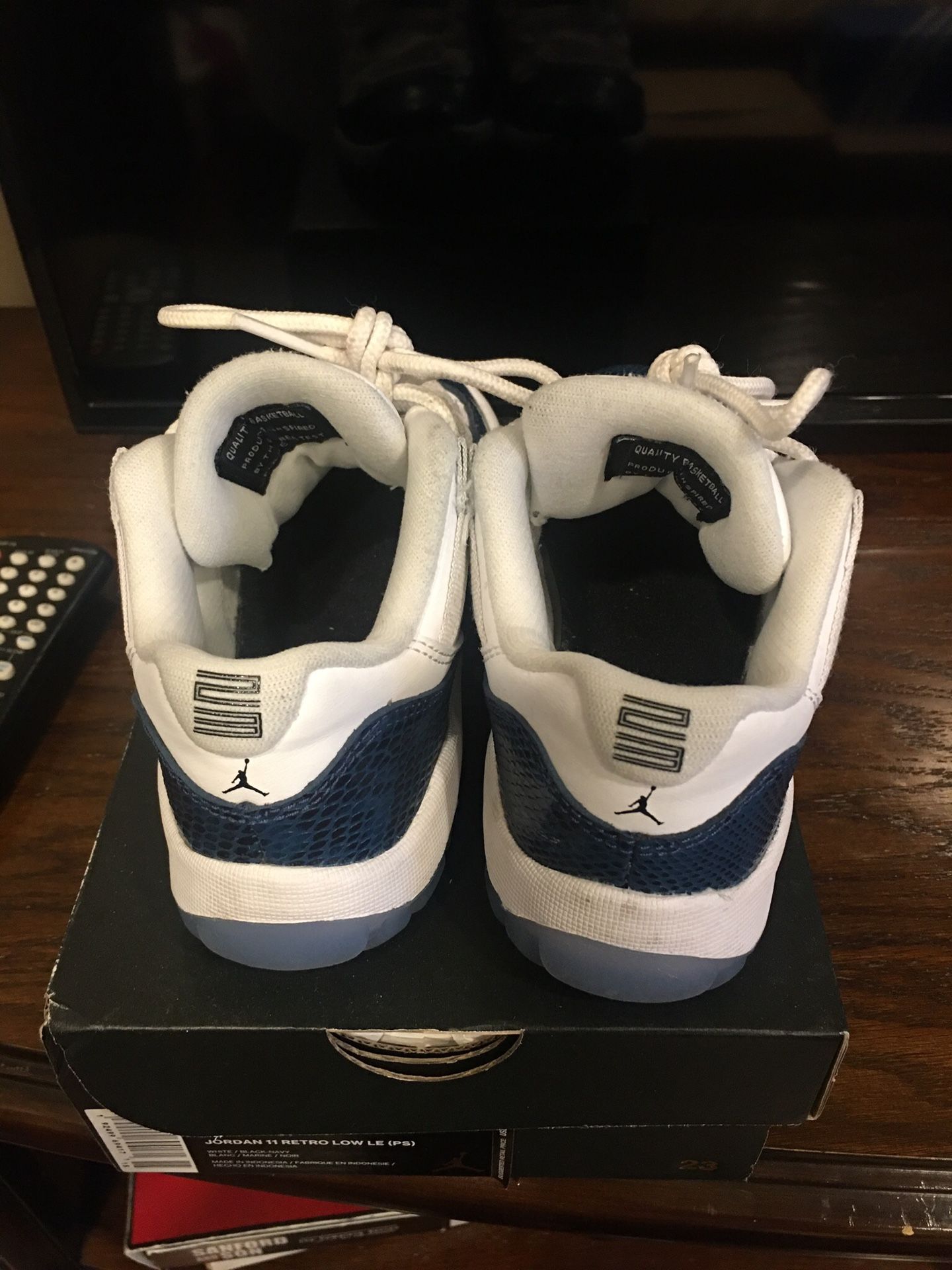 Kids Jordans size 11.5