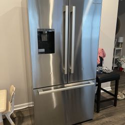 Bosch French Door Counter Depth Refrigerator 