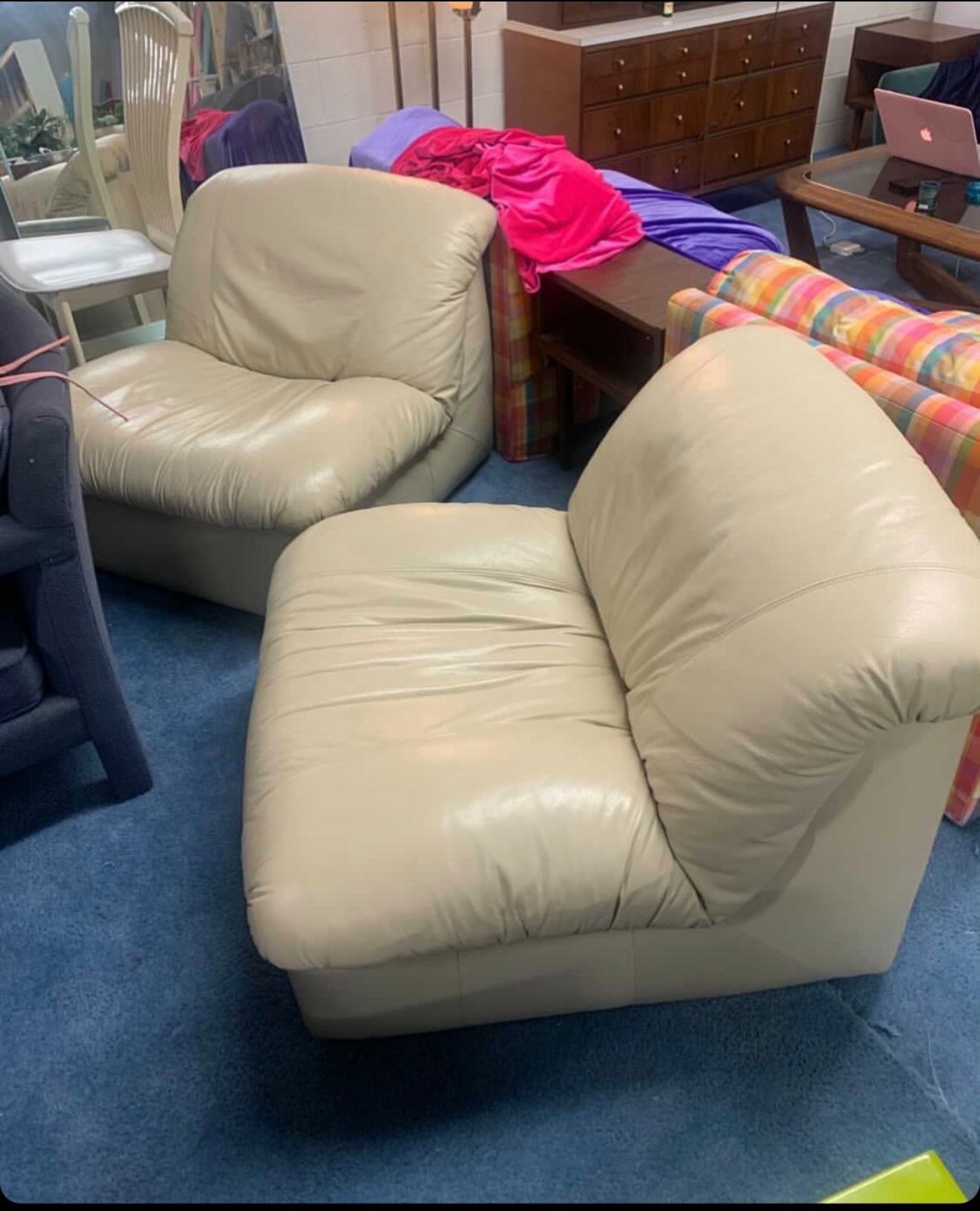 2 X Vintage Leather Chairs