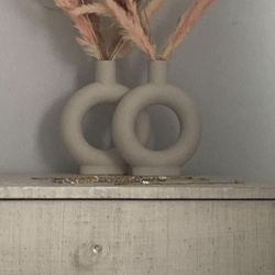 vases with fake plants