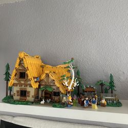Snow White Lego Set