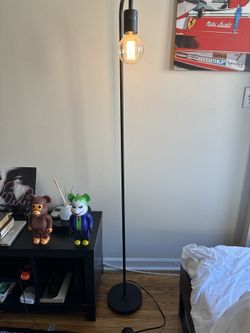 Minimalist Floor Lamp