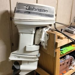 PRICE DROP!!! Johnson Outboard 50 HP Remote Steer Manual Trim 