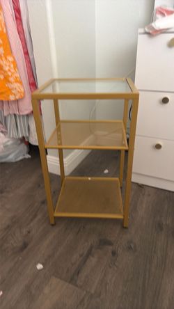 Table shelf