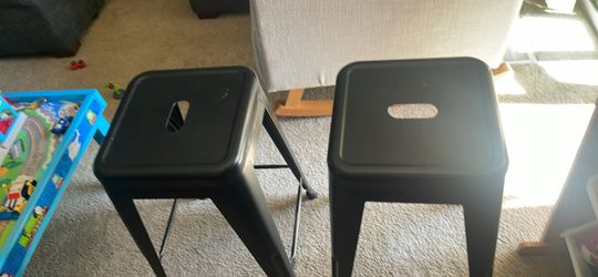 Black Metal Stools – Set of 2