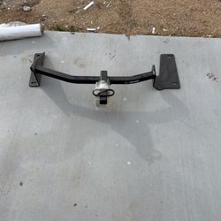 Tow Hitch For Smaller Cats