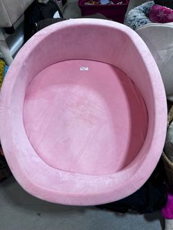Plush ball pit, 11” deep, 31” across, no balls, PLEASE READ DESCRIPTION