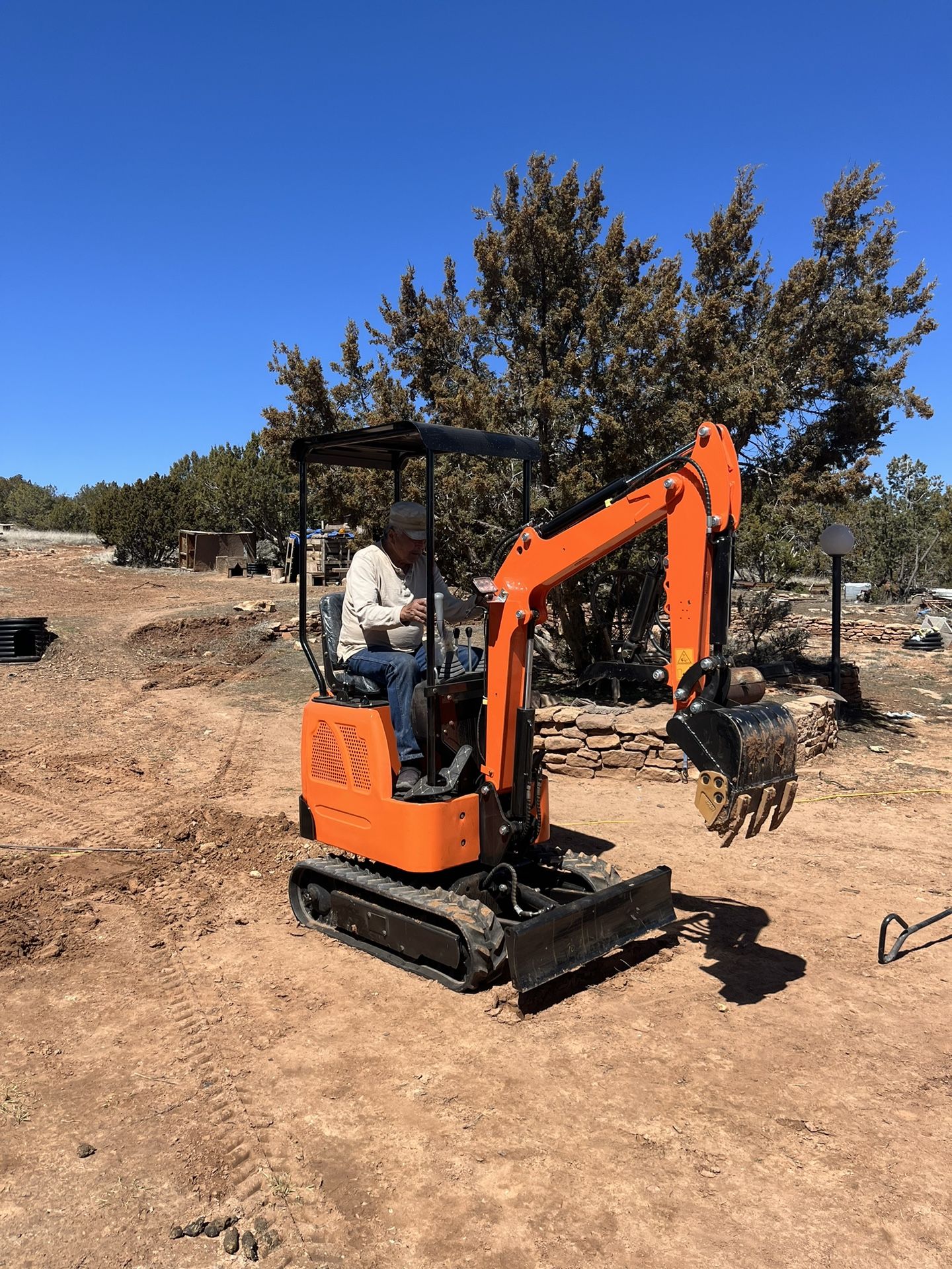 Brand New 1 Ton Mini Excavator