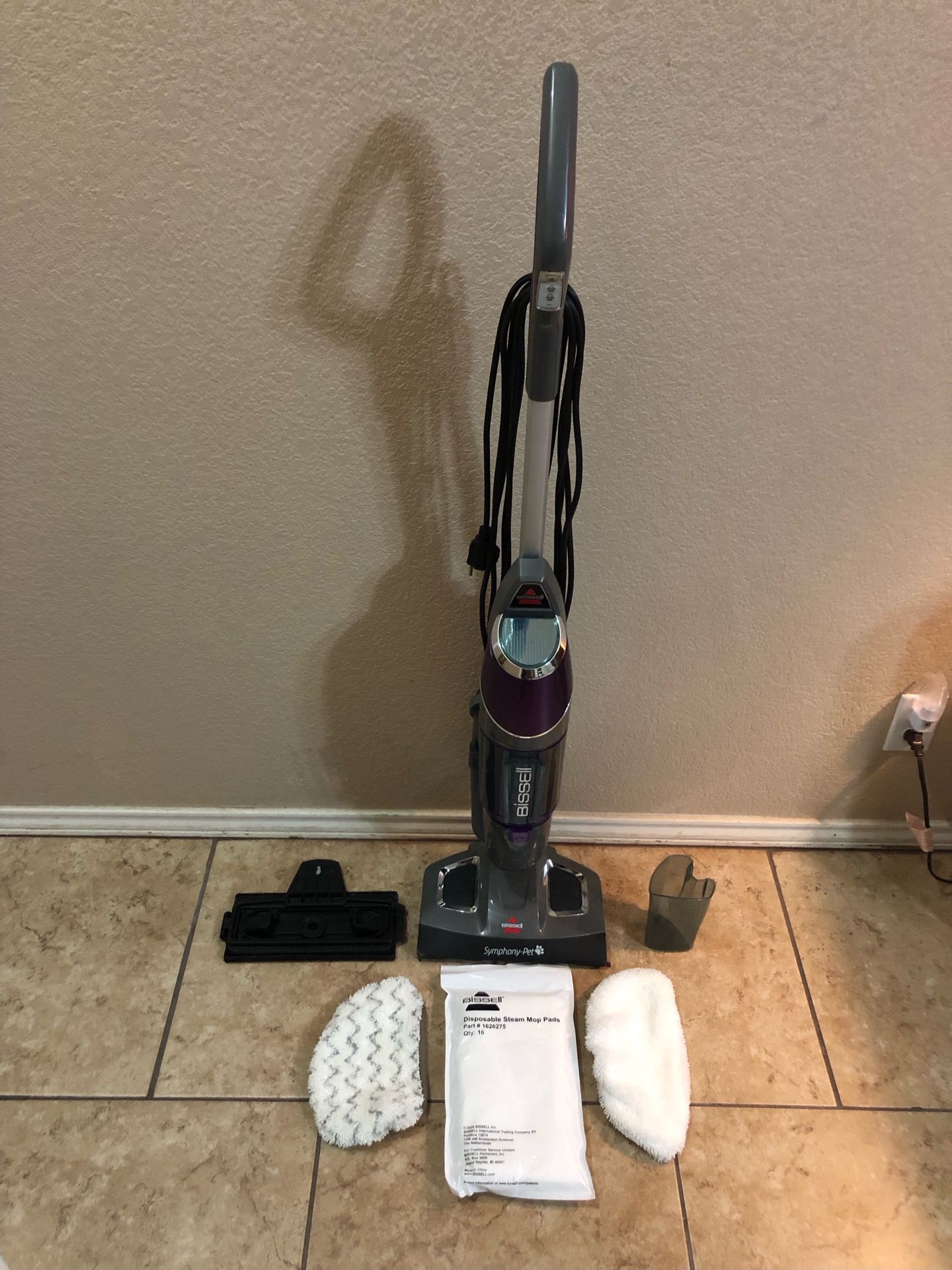 Bissell vacuum/steamer