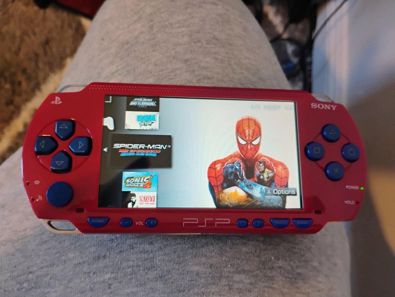 SPIDER-MAN * PSP * WITH 5,000 GAMES 
