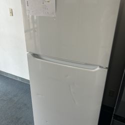 Open Box Top Freezer Refrigerator Scratch And Dent With Warranty Only $399