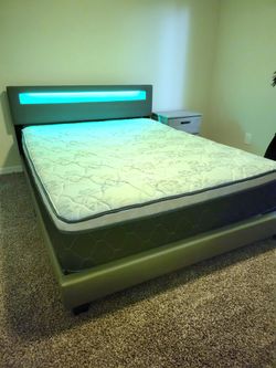 NEW QUEEN PILLOW-TOP MATTRESS AND BOX SPRING - 2PC