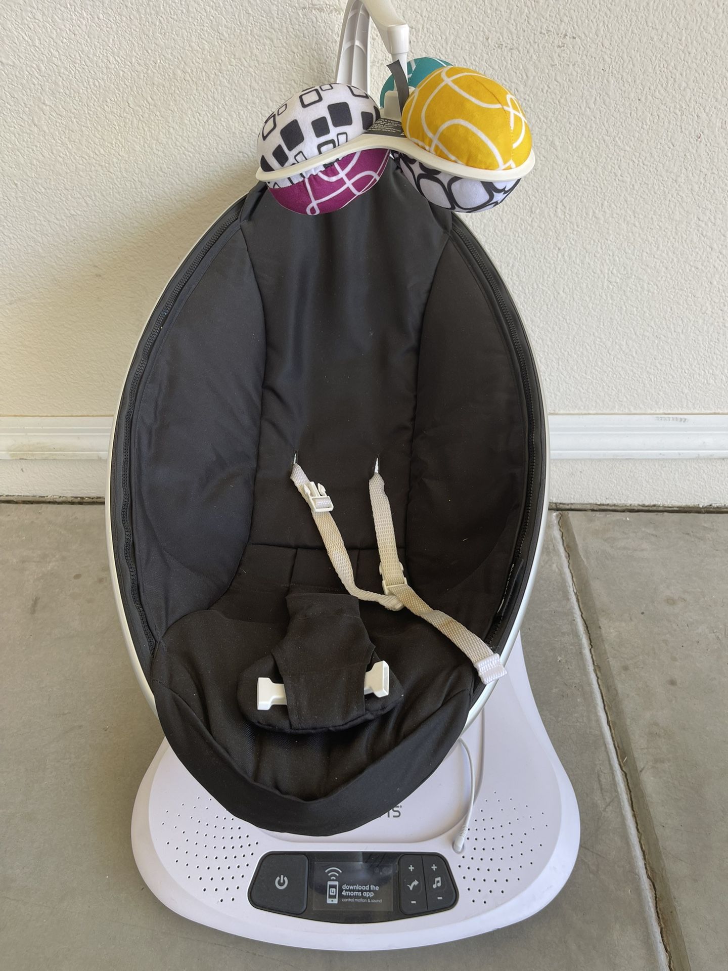 Baby Swing 4Moms