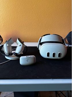 Meta Quest 3 VR Headset