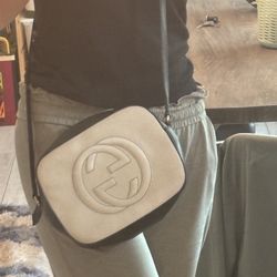 Black And Cream Authentic  Gucci Bag 