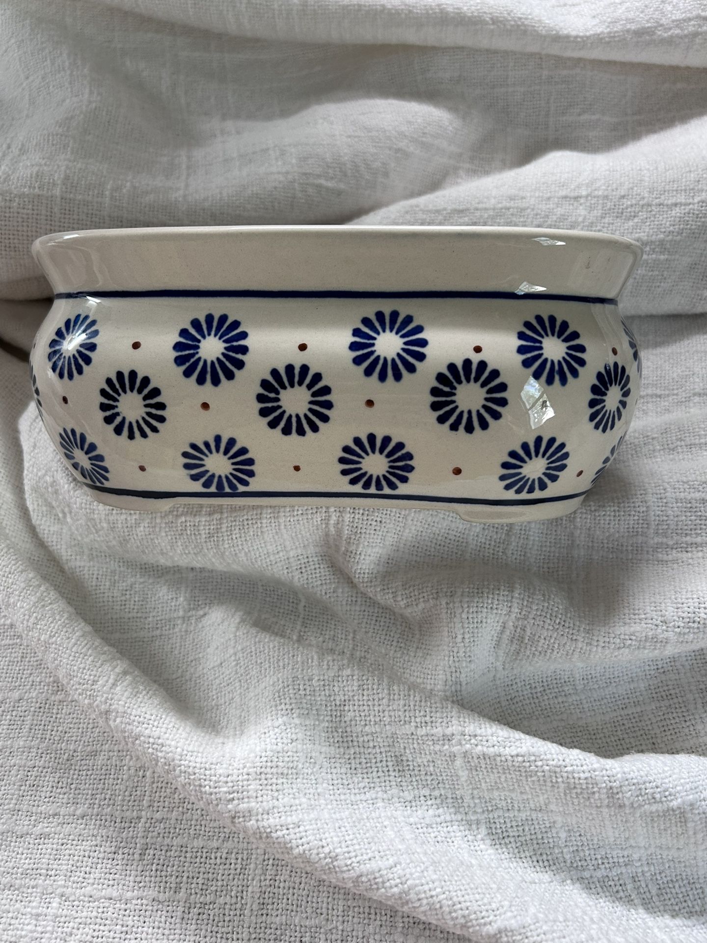 BOLESLAWIEC POTTERY