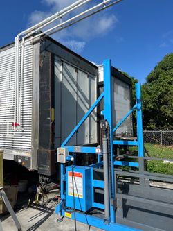Mobile Dock with 5000 lbs capacity