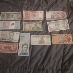 CURRENCY  132 COUNTRIES 