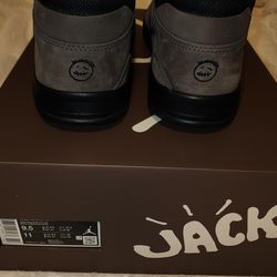 Travis Scott JUMPMAN JACK TR with Tote 🎒