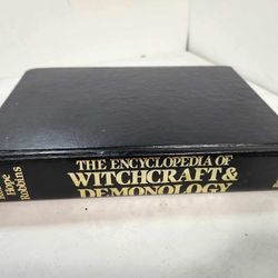 The Encyclopedia of Witchcraft & Demonology Robbins Vintage Hardback Book Occult