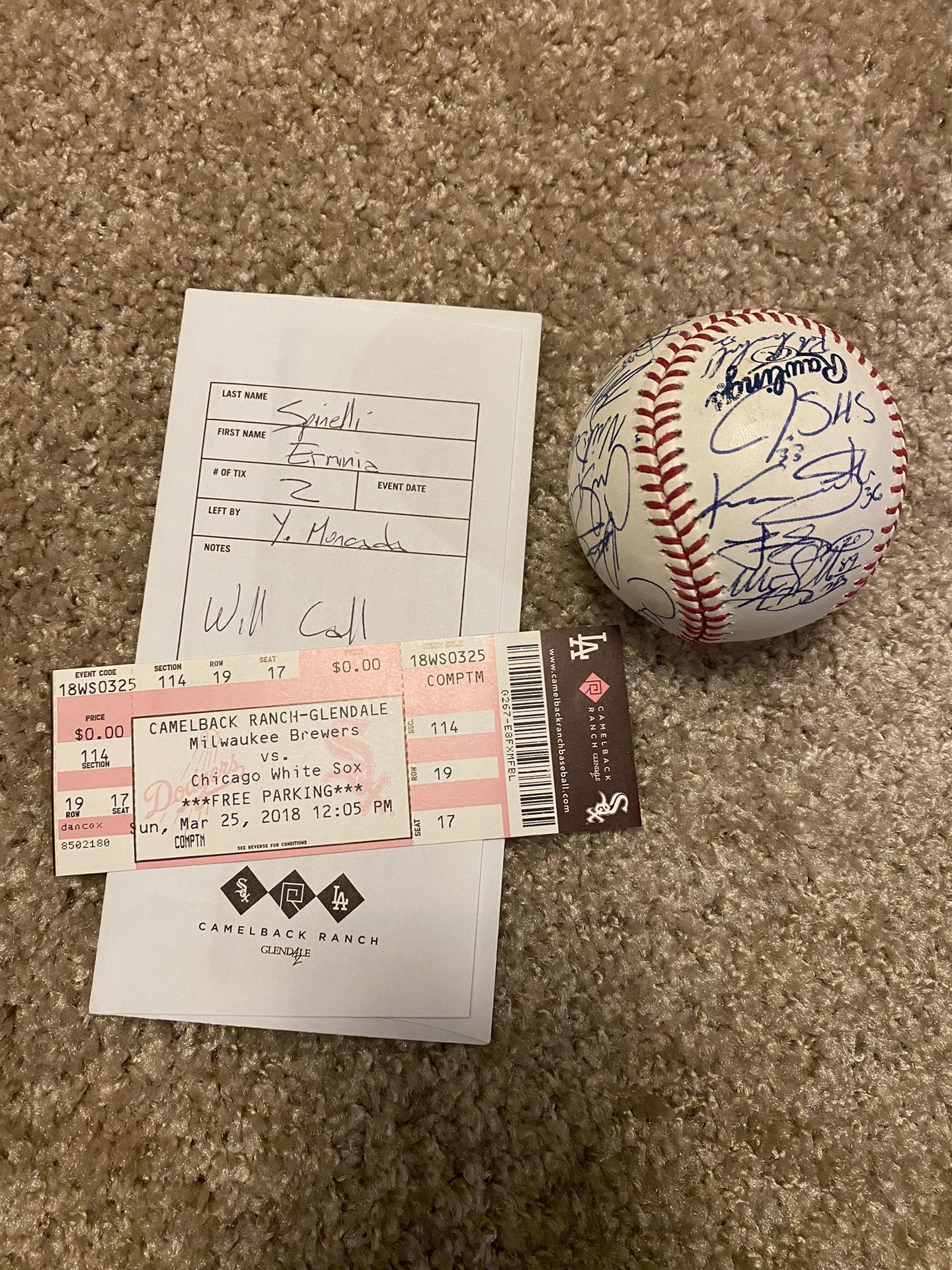 2018 WHITE SOX SIGNED TEAM BALL