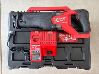 NEW Milwaukee M18 FUEL Sawzall (2821-20)