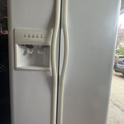 Refrigerator-freezer 