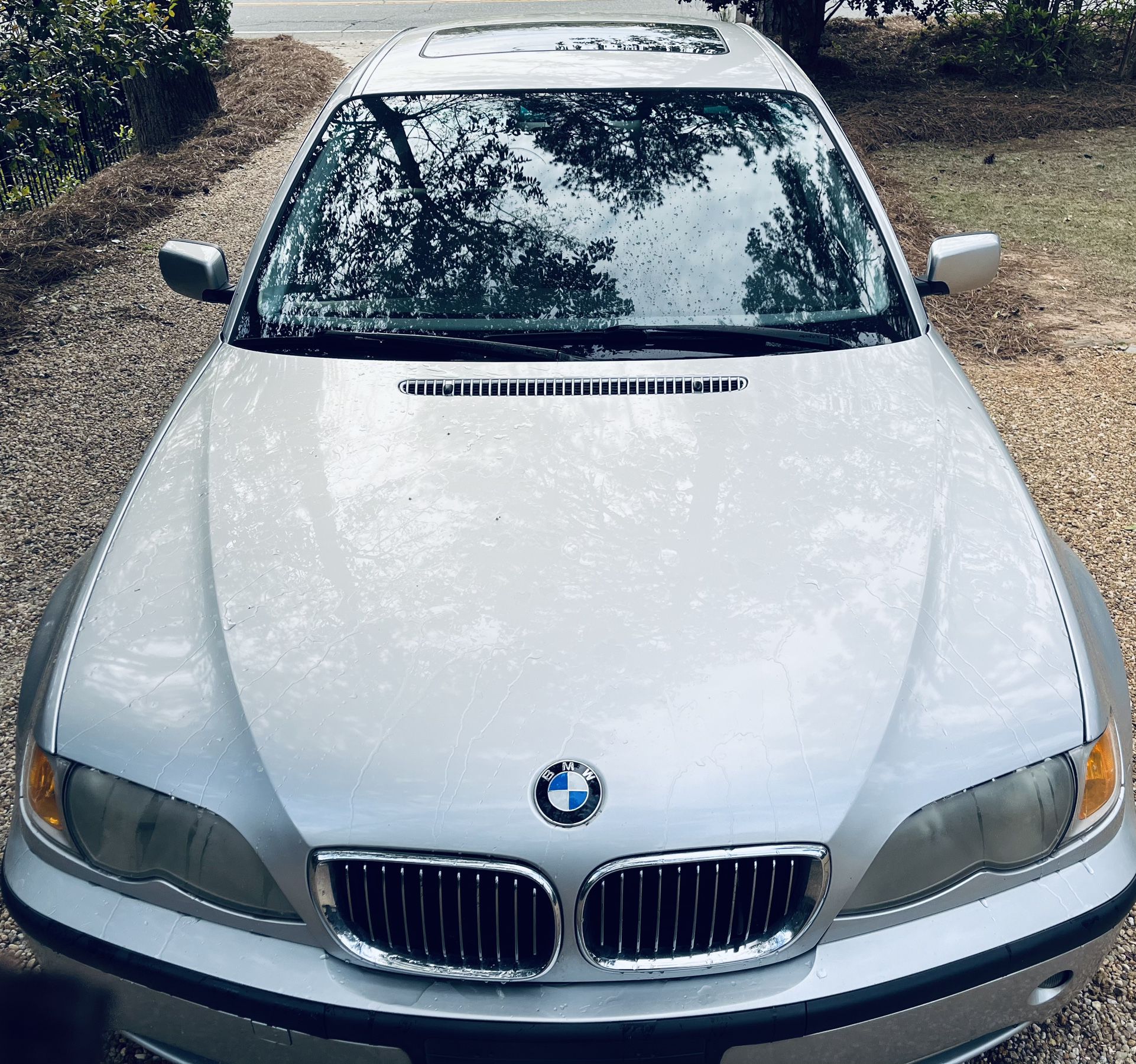 2003 BMW 330i