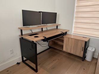 Modern L-Shaped Computer/Gaming Office Desk w/ Hutch + Storage – $200 OBO