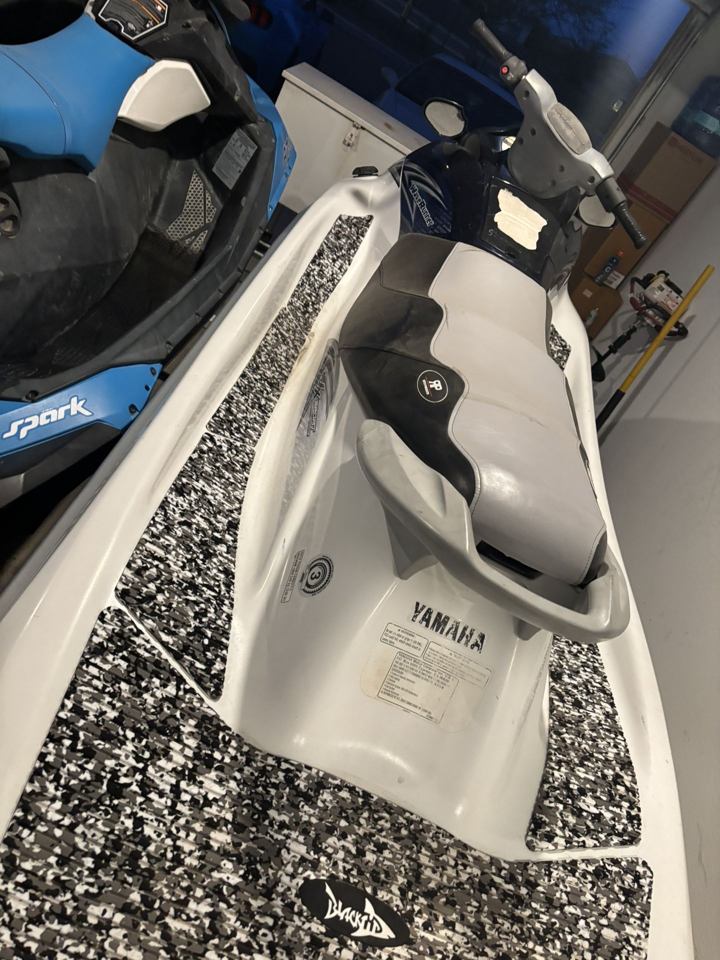 2016 Yamaha and seadoo Waverunner & spark