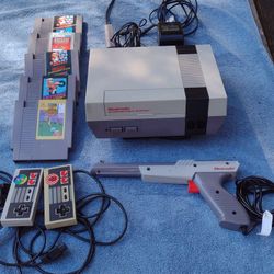 SUPER NINTENDO NES GAME CONSOLE WITH GAMES