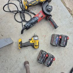 Milwaukee And Dewalt Tools