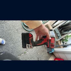Milwaukee 1/4” Impact Driver 