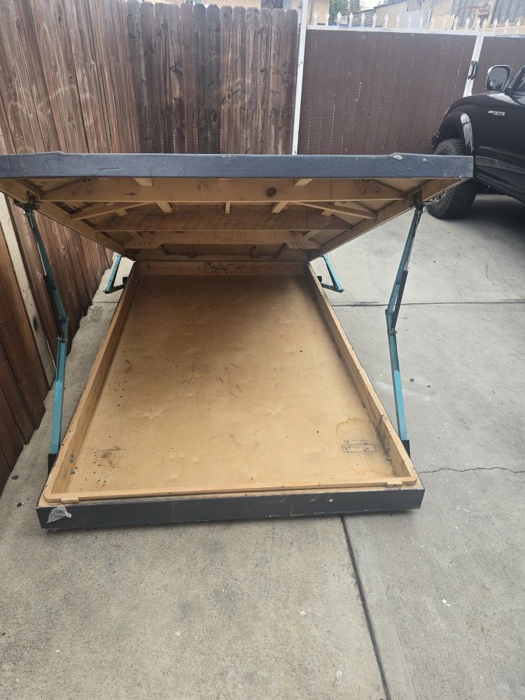 Free Roof Top Tent