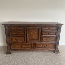 Dresser with Mirror 