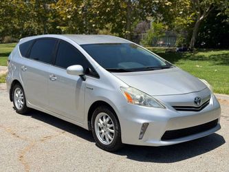 2012 Toyota Prius v