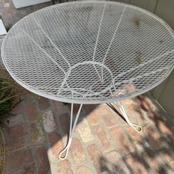 Free Table
