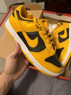 Nike dunk Low Goldenrod
