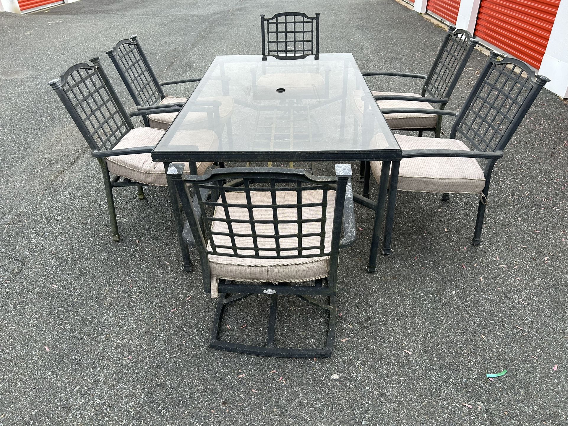 Hampton Bay Aluminum Patio Set Large Table and 6 Chairs ***