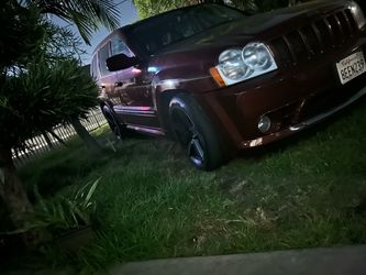 2007 srt8 jeep grand cherokee