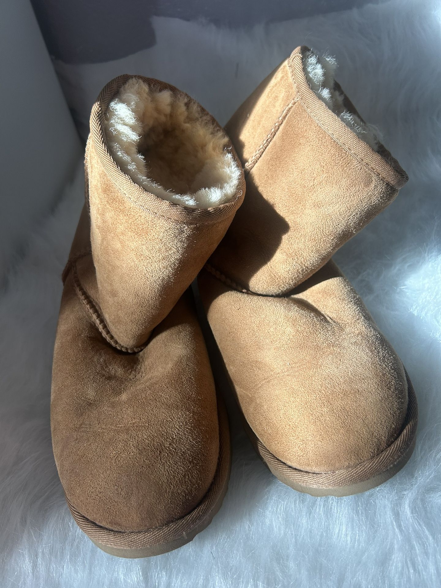 Woman's UGG Boots