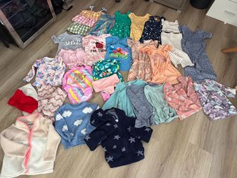 2T toddler girl’s clothes