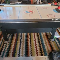 Air Hockey Table