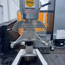 VEVOR Commercial Planetary Floor Mixer – 30 Quart (Model: B30B) – BASE UNIT ONLY (No Bowl / No Attachments)