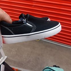 Brznd New Size 1 Vans Type Sneaker