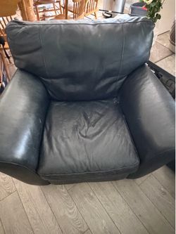 Couch table and chair