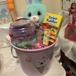 Cute $20 Easter bunny basket