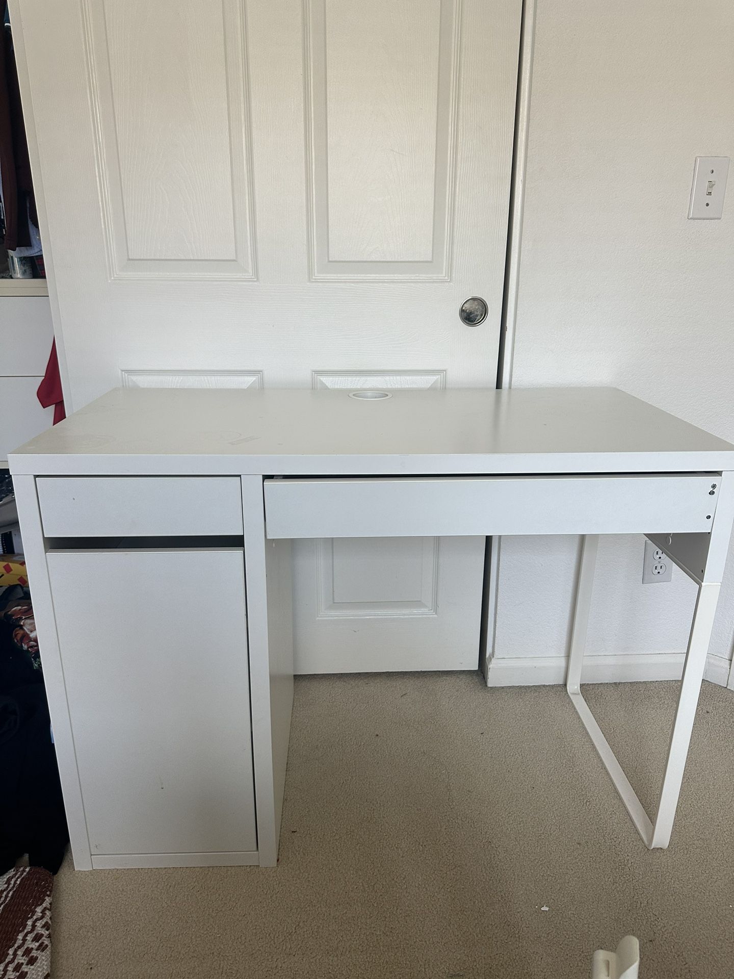 White Ikea Desk for Sale