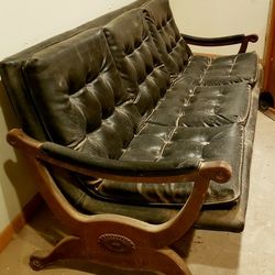 Retro Couch 